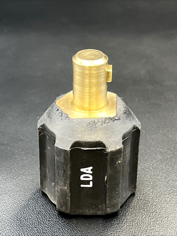 Lenco LDA Adapter Black (D)