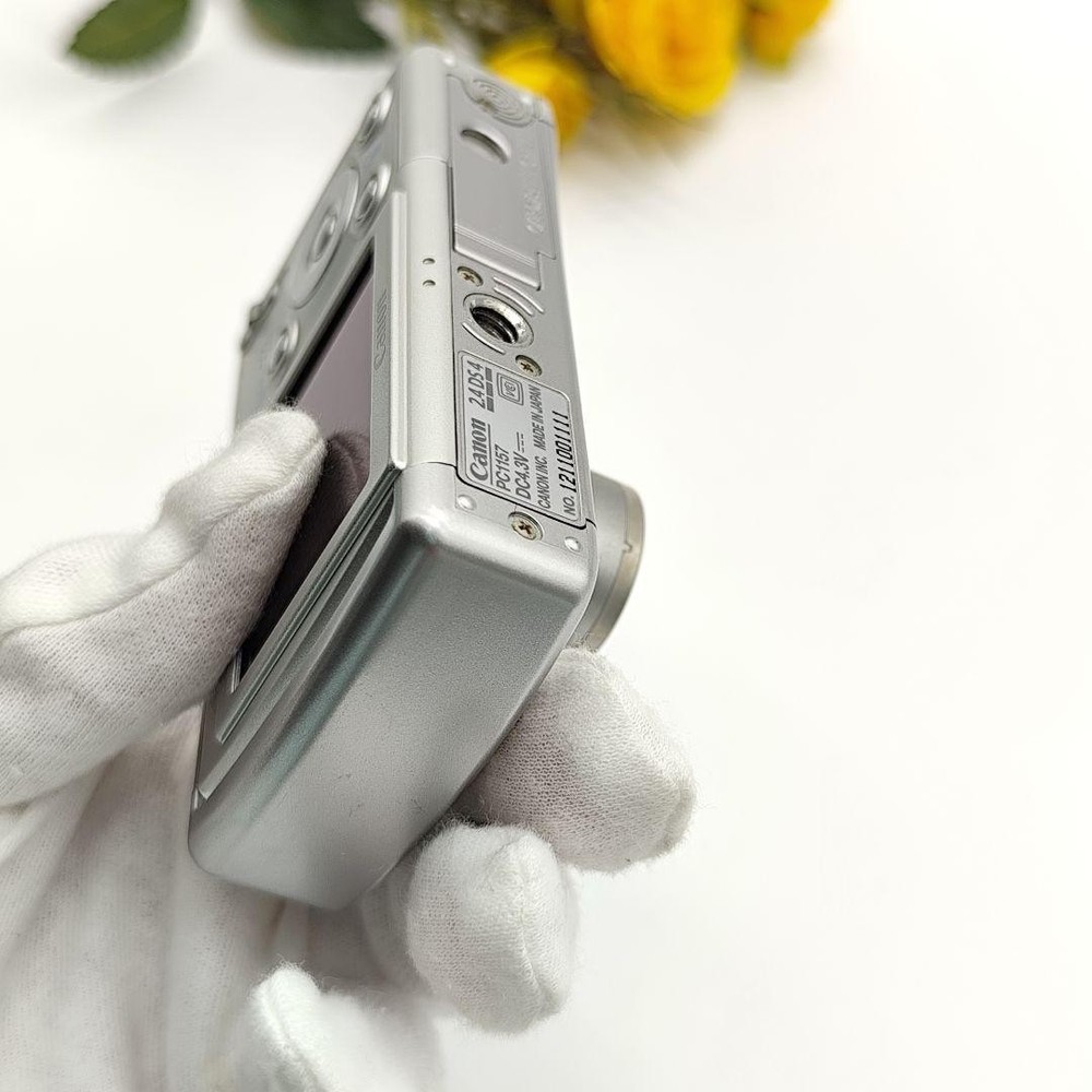 Canon IXY DIGITAL WIRELESS Silver Compact Digital Camera Tested Japan