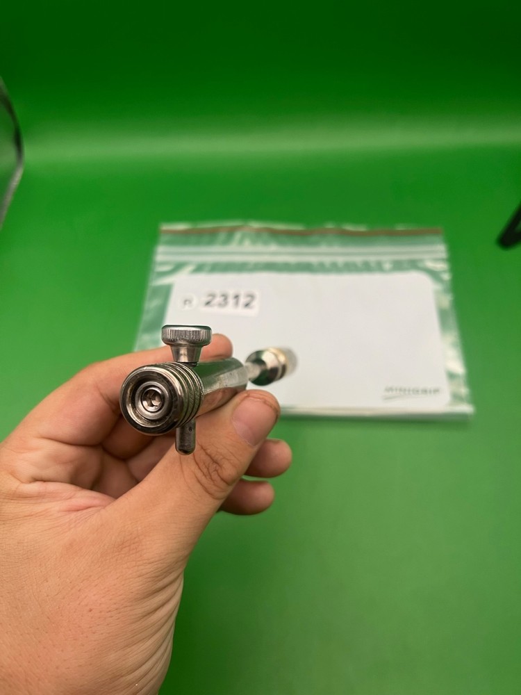 Autococker Bolt Silver