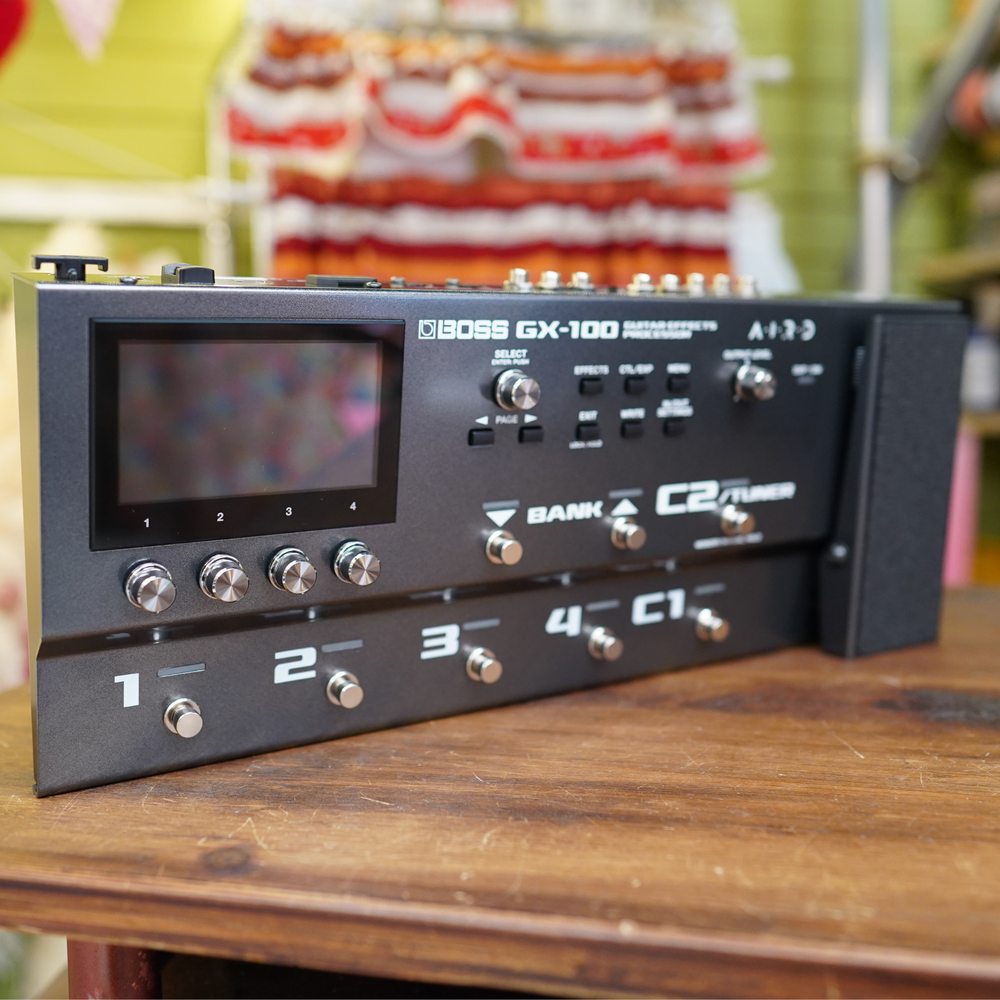 BOSS GX-100 Guitar Pedal Effects Processor AIRD Preamplifier Audio Interface