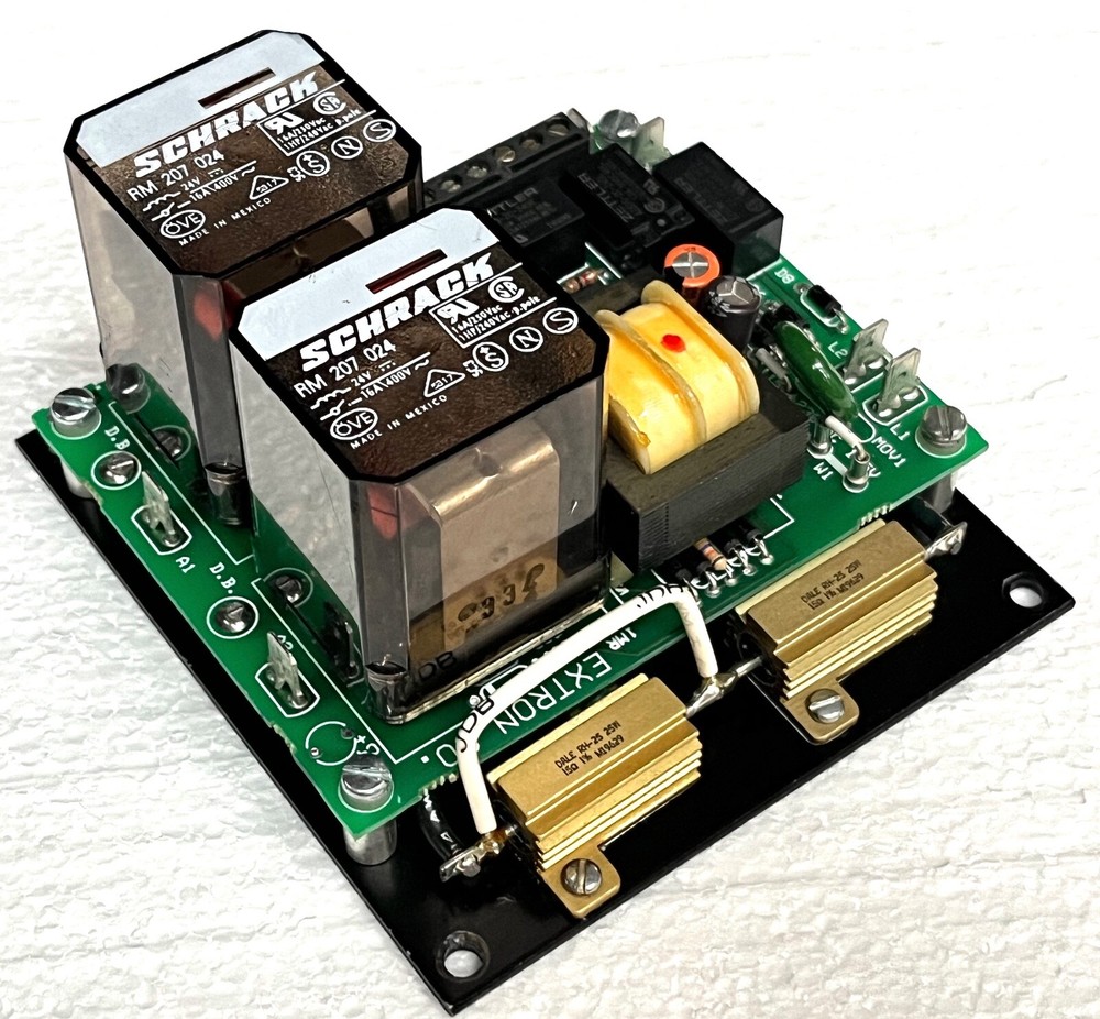 Extron M9403-07-0805 DC Motor Controller DC Input