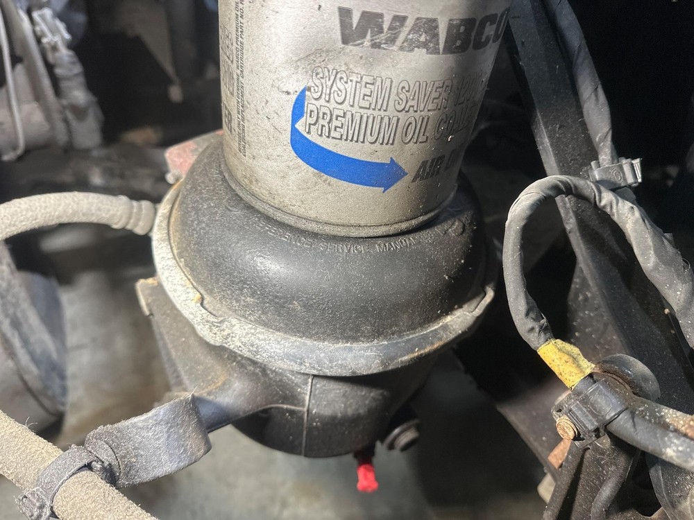 Bendix AD-IP Air Dryer - Used