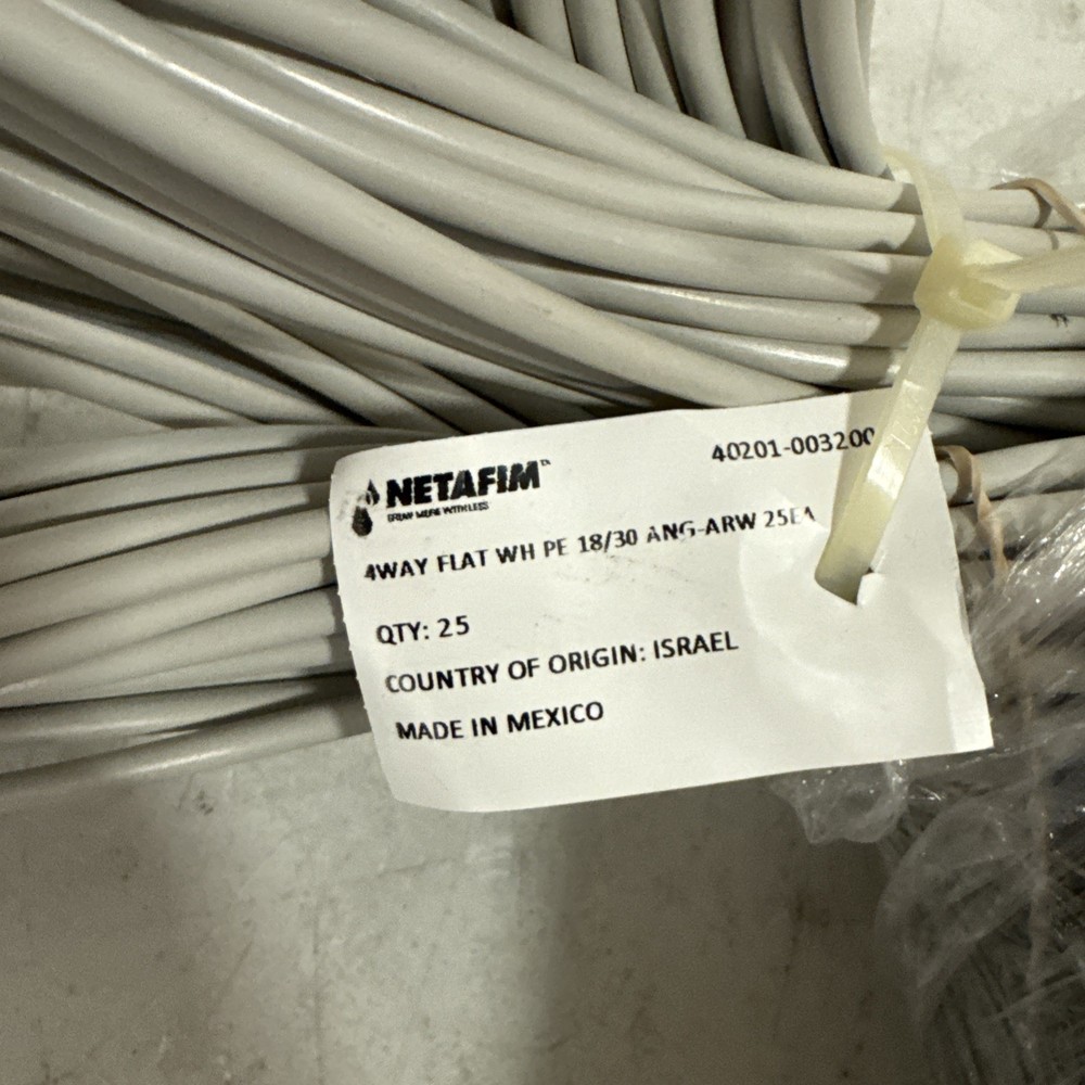 Netafim Stackable 4-Way Dripper Manifold 25pk