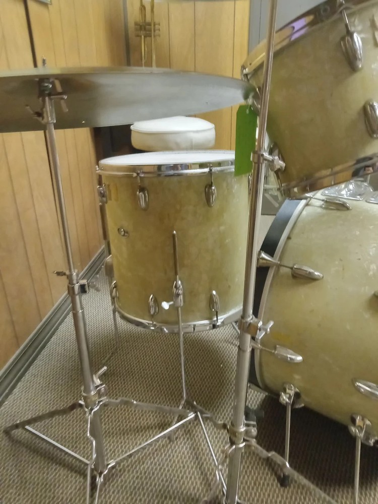 Slingerland 70’s Drum Kit w/ Hardware