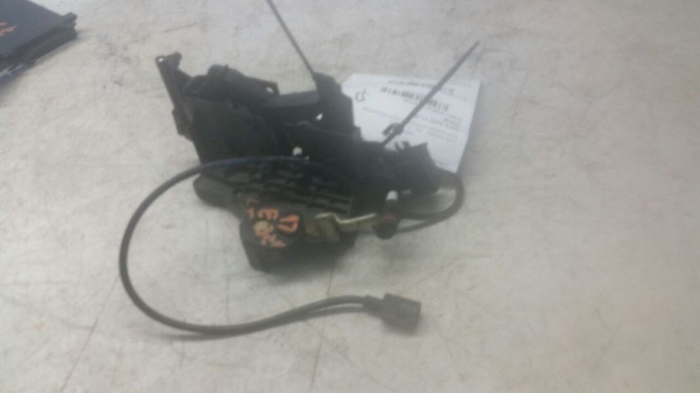 1997 Mercedes-Benz E320 - Left Front Lock Actuator - R312387
