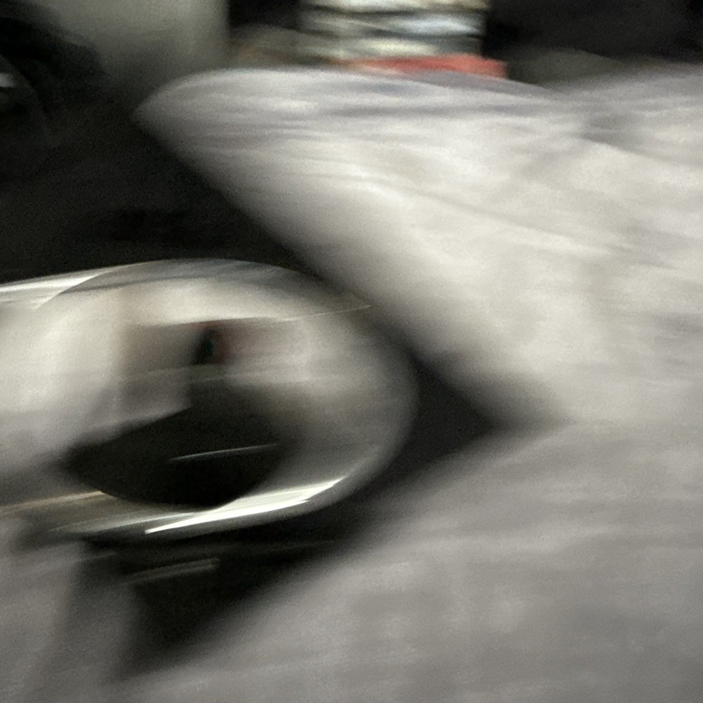 Deluxe Razor Blade Illusion