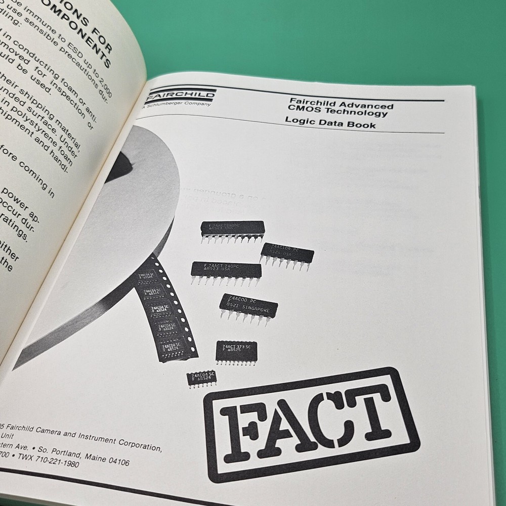 Fairchild Advanced CMOS Technology FACT Logic Data Book 1987 Vintage Computer VG