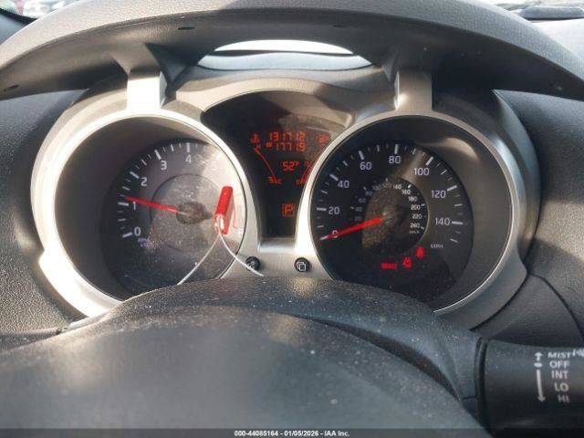 JUKE 2012 Glove Box 4965093