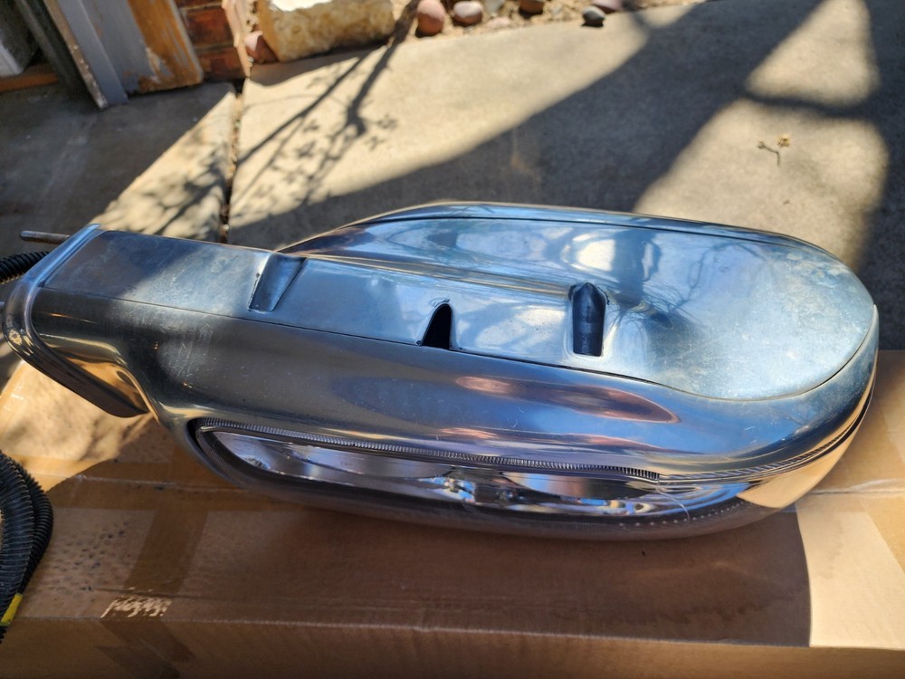 peterbilt 389 headlight assembly Right