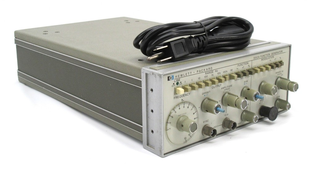 HP 3312A Hewlett Packard 50 Ohms Function Generator Moduation