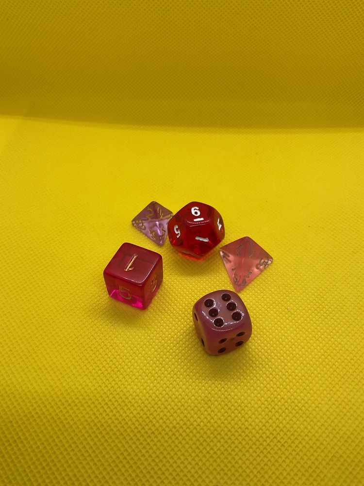 Pink Red Translucent 5pc Polyhedral Dice Set D4 D4 D6 D6 D10 Tabletop Gaming