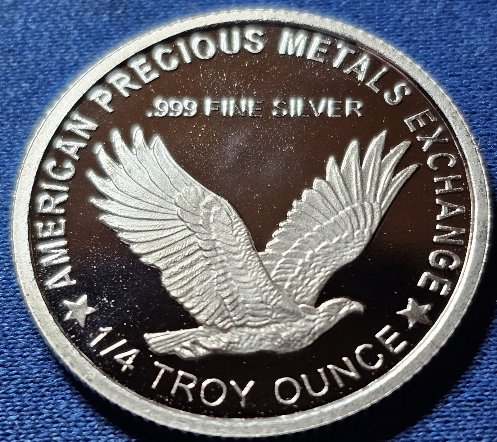 1/4 Oz Silver Round Standing Liberty Quarter APMEX. Proof-like