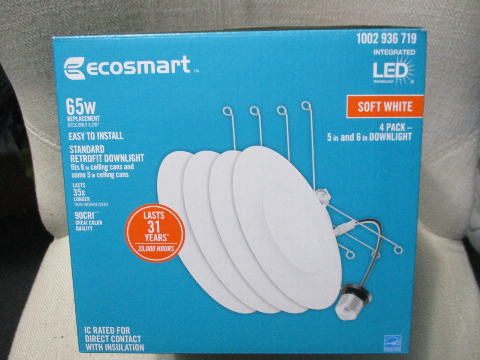 4 pack Ecosmart 65w 5” - 6" Downlight Dimmable Soft White Screw-in Base NEW