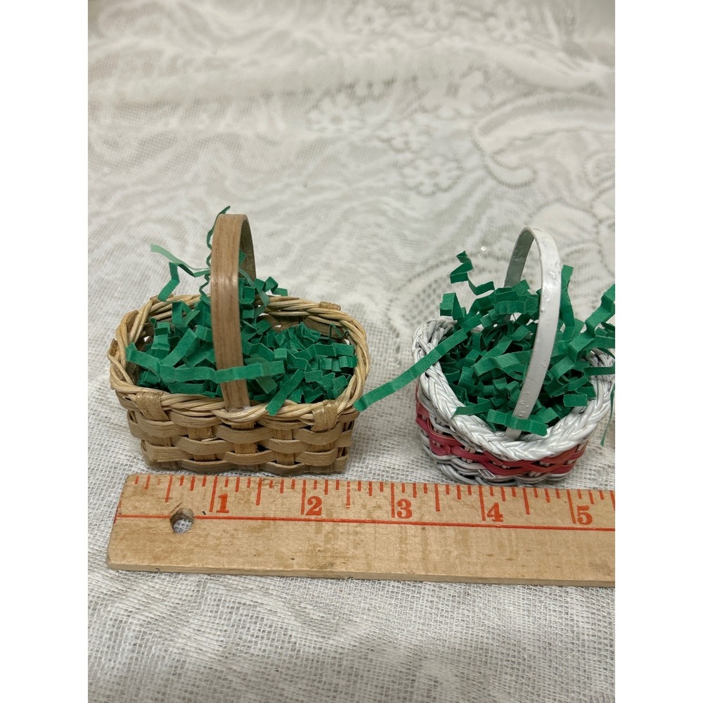 Miniature Easter Basket Set 2 Tiny Woven Baskets 3 Speckled Eggs Dollhouse Decor