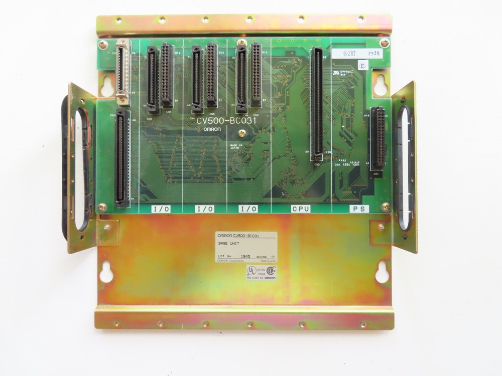 Omron CV500-BC031 Base Unit Rack Chassis