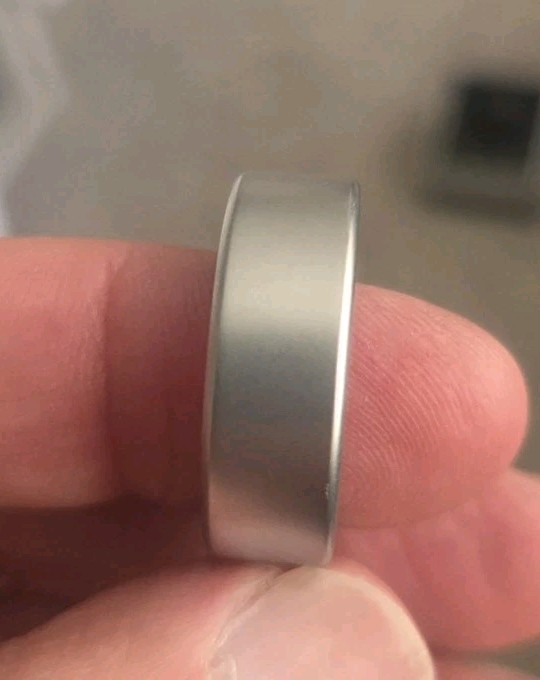 Aivela Smart Ring Size 10 Titanium MSRP $179