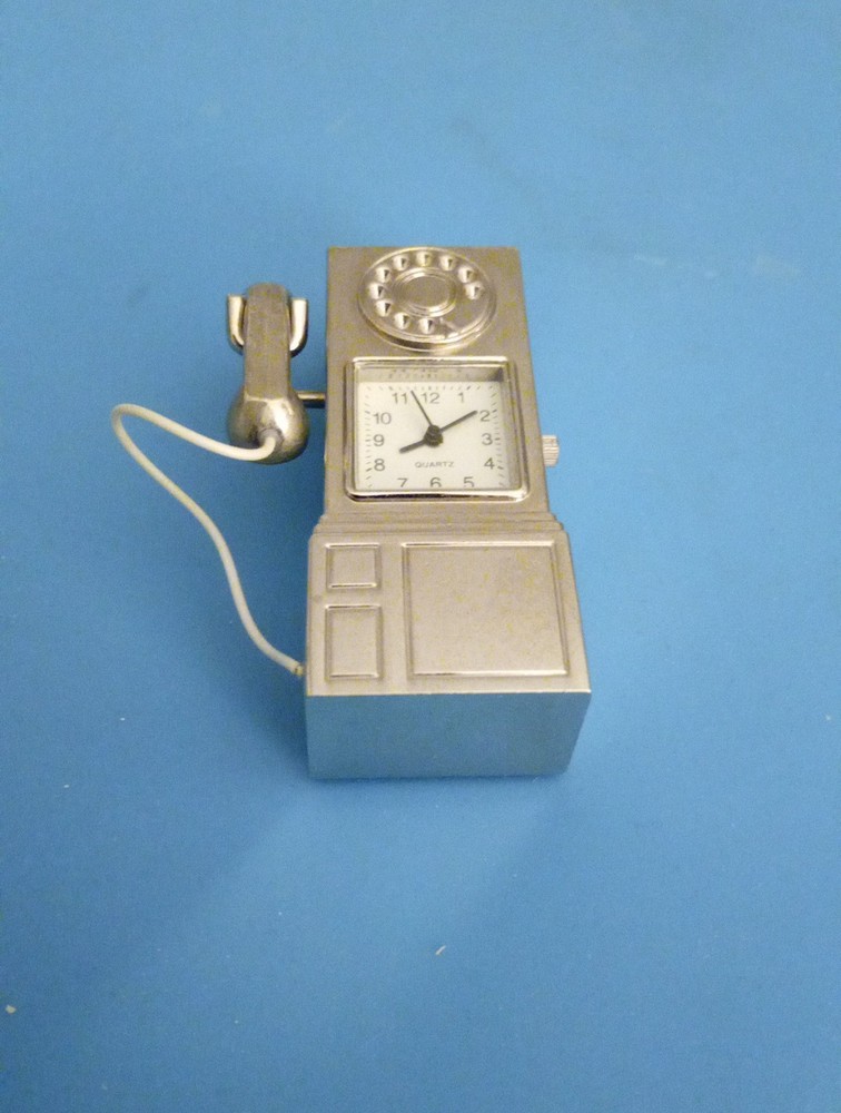 Miniature Novelty Clock