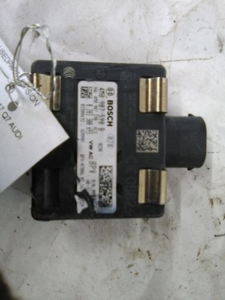 2017 Audi Q7 Camea/Projector Left Driver Blind Spot Module