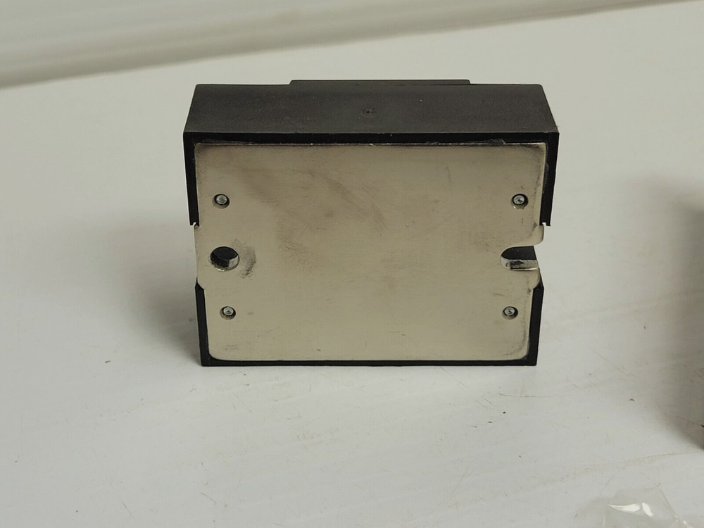 NEW CRYDOM SOLID STATE RELAY H10WD4850