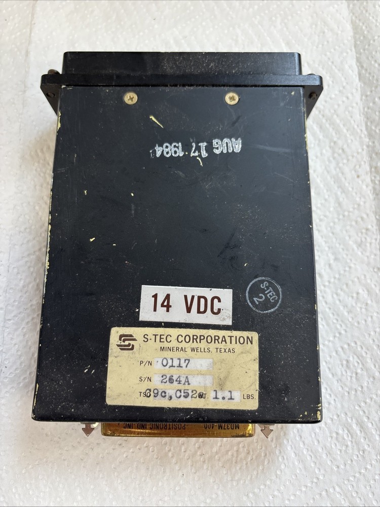 S-TEC Corporation Autopilot Pitch Control Unit