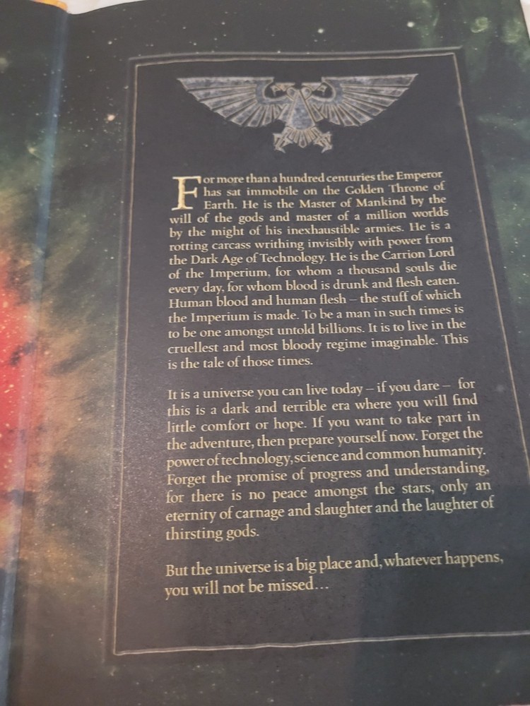 Warhammer 40K - Hardback Rulebook - Games Workshop 6th Edition (2012)