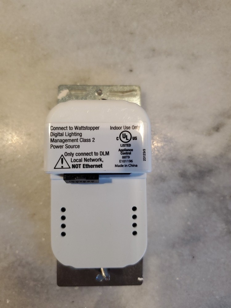 LMDW-102~ Legrand Wattstopper~Wall Switch~ Occupancy Sensor ~White