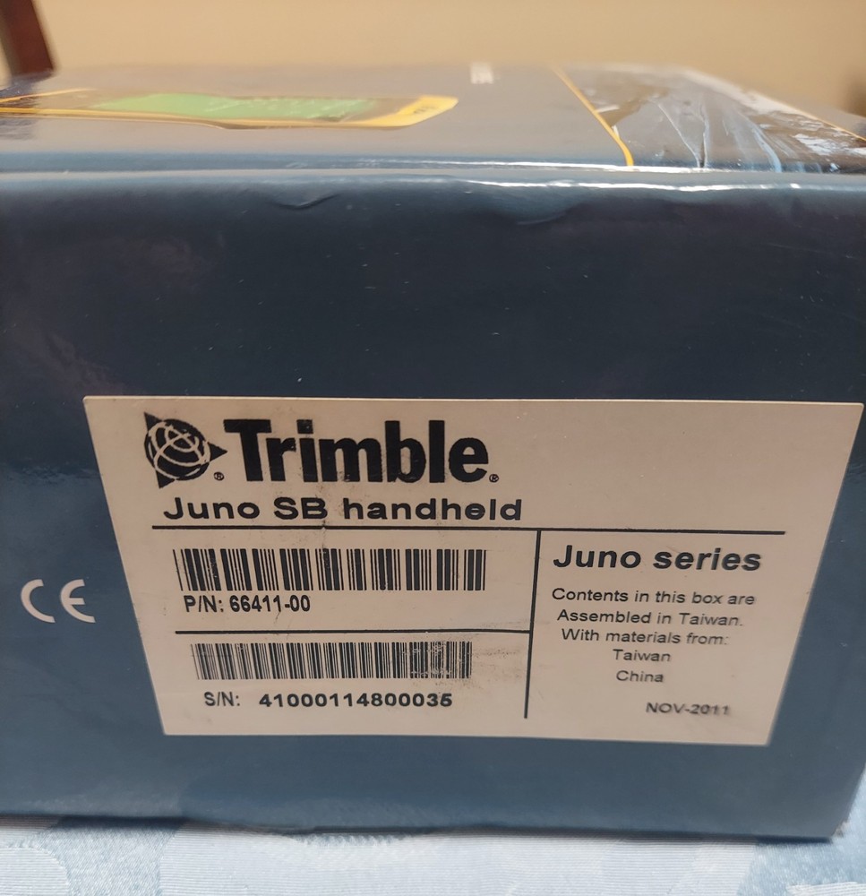 Trimble Juno SB Handheld P/N: 66411-00. Mint Condition!