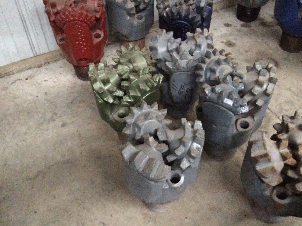 11" Sealed bearing mill tooth