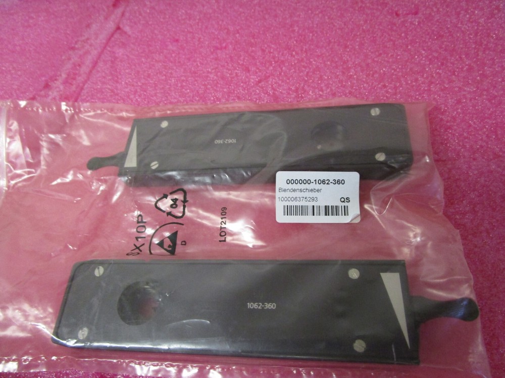 NEW Opened Box! Qty (2) ZEISS Microscope Iris Stop Slider for Incident-Light Eq