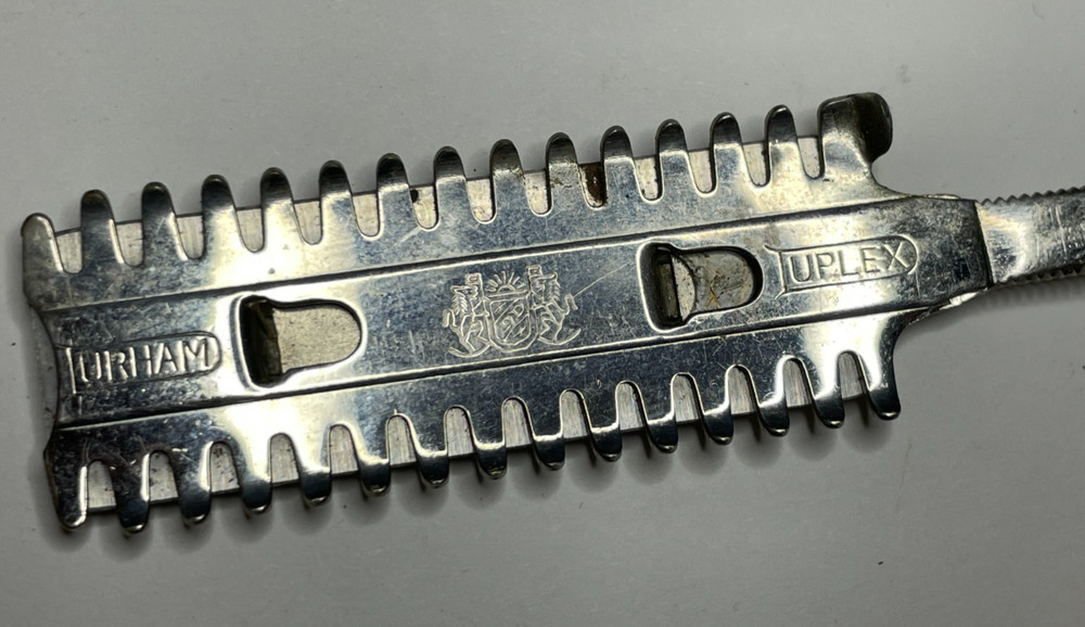 Durham Duplex Razor Vintage with original leather case