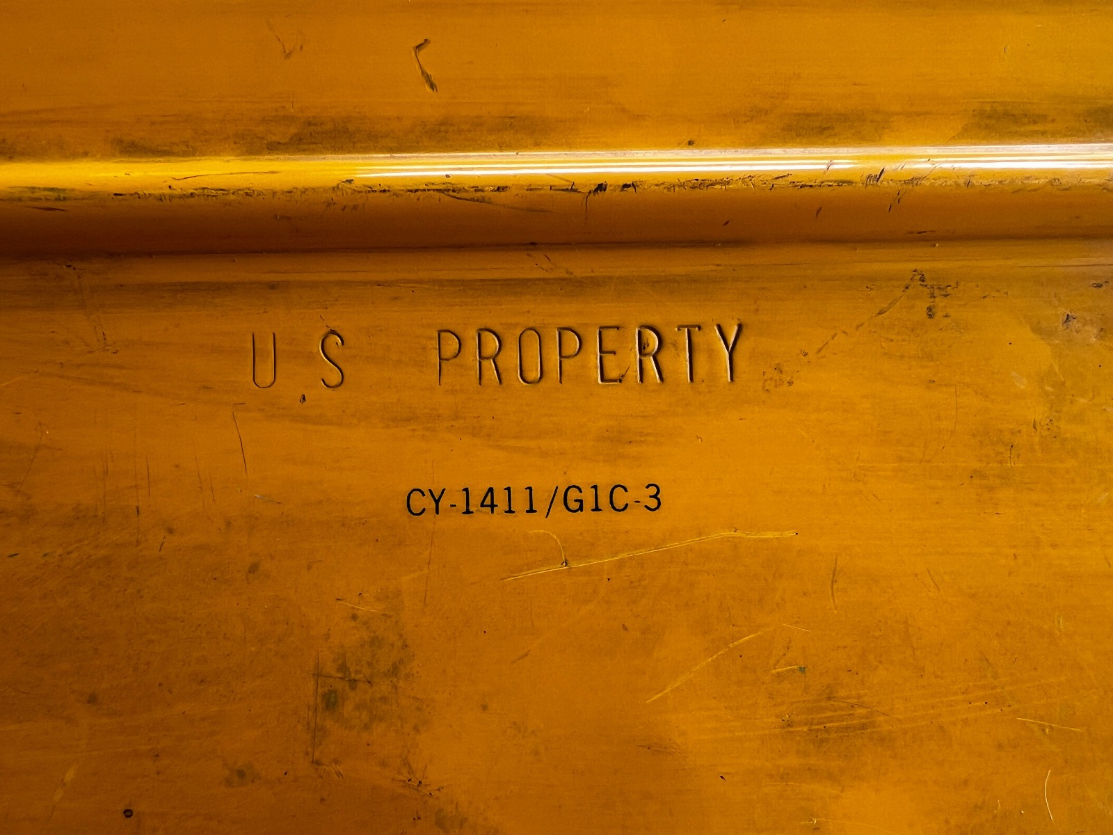 Vintage US Military Equipment Case Yellow C-2058/A1C-17 CY-1411/G1C-3