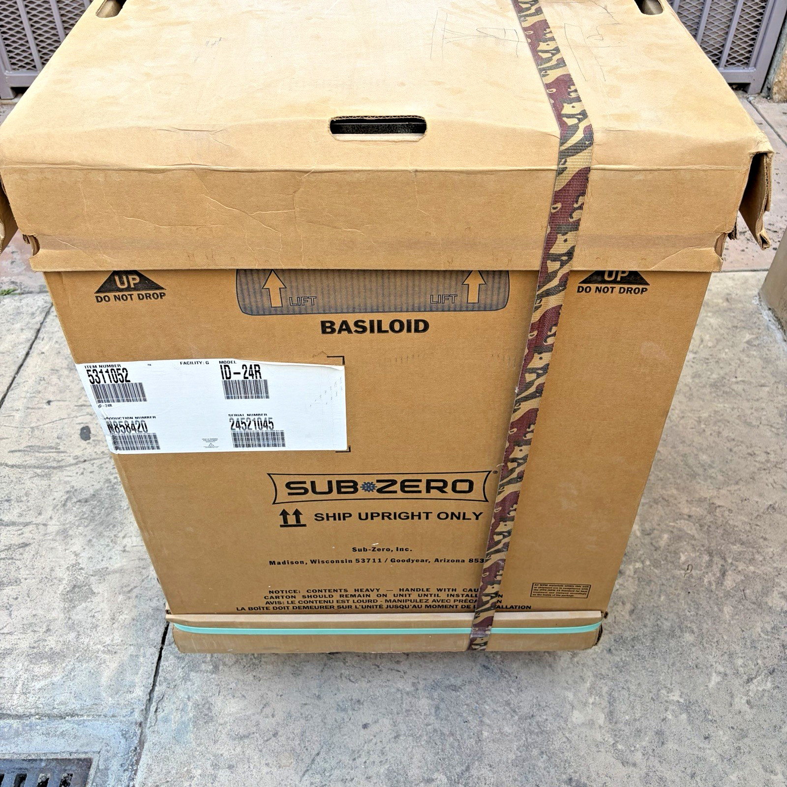 Sub-Zero ID-24R 24" Integrated Double Drawer Smart Refrigerator (Panel Ready)