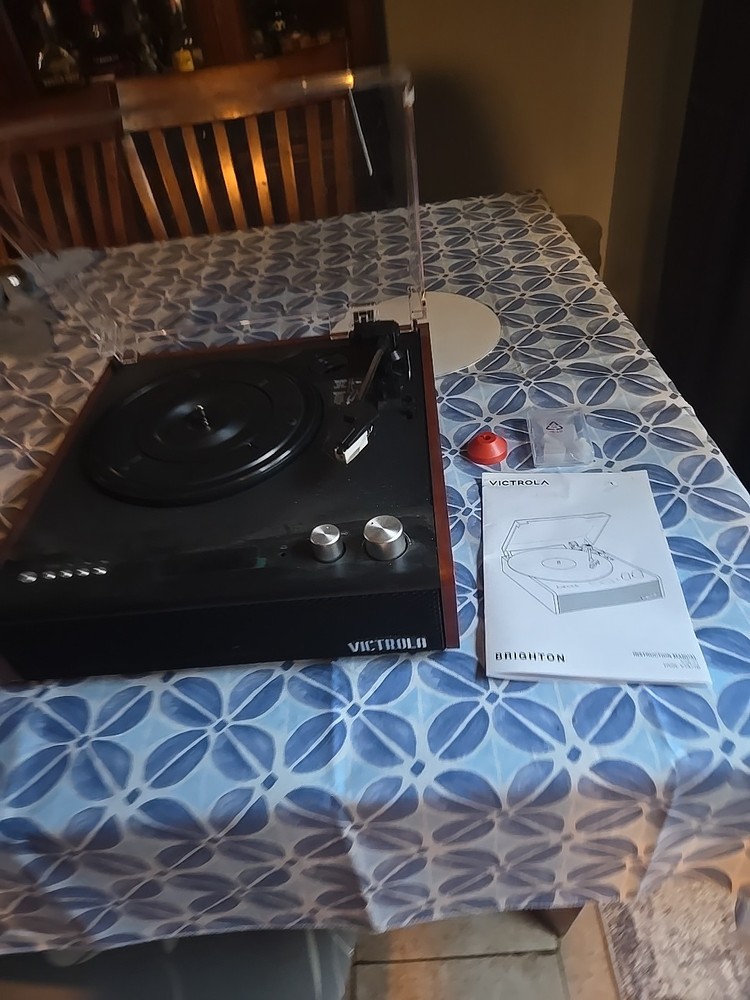 Victrola VTA 71 Bluetooth LP Player/ Record Player