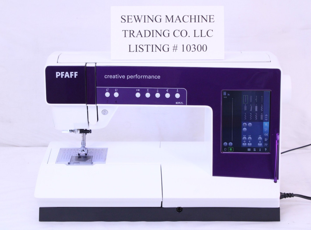 MINT PFAFF CREATIVE PERFORMANCE SEWING QUILTING+ EMBROIDERY MACHINE - LIKE 4.5!