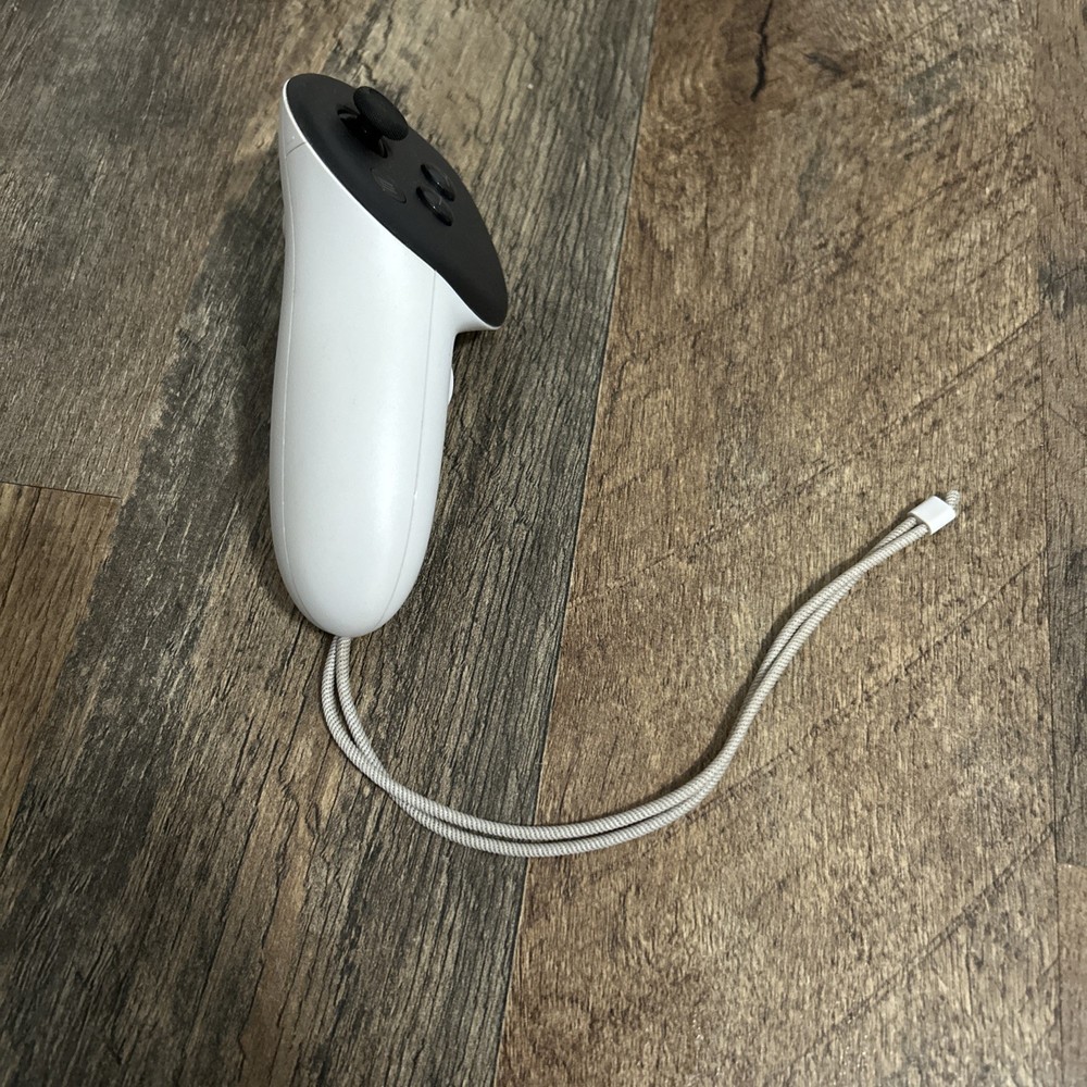 Meta Oculus Quest 3/3S VR OEM Left Controller ONLY