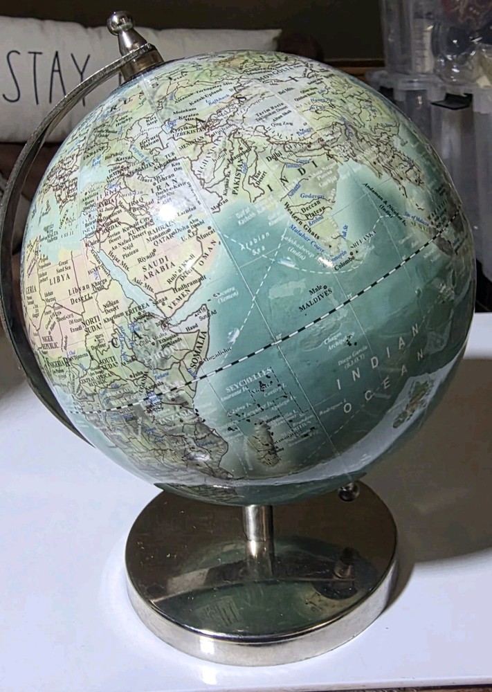 6" globe Vintage ? desktop table decorative globe earth on base. Light Blue
