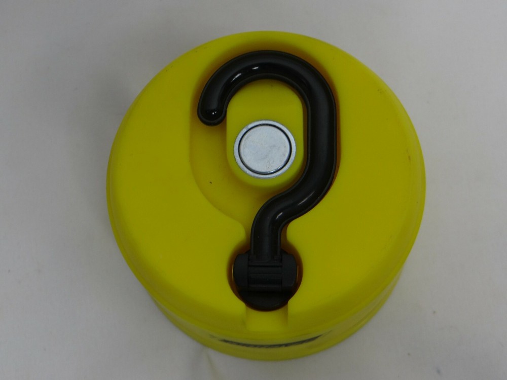 Seachoice Boating LED Round Worklight Hook & Magnet & Adjustable Head 08111