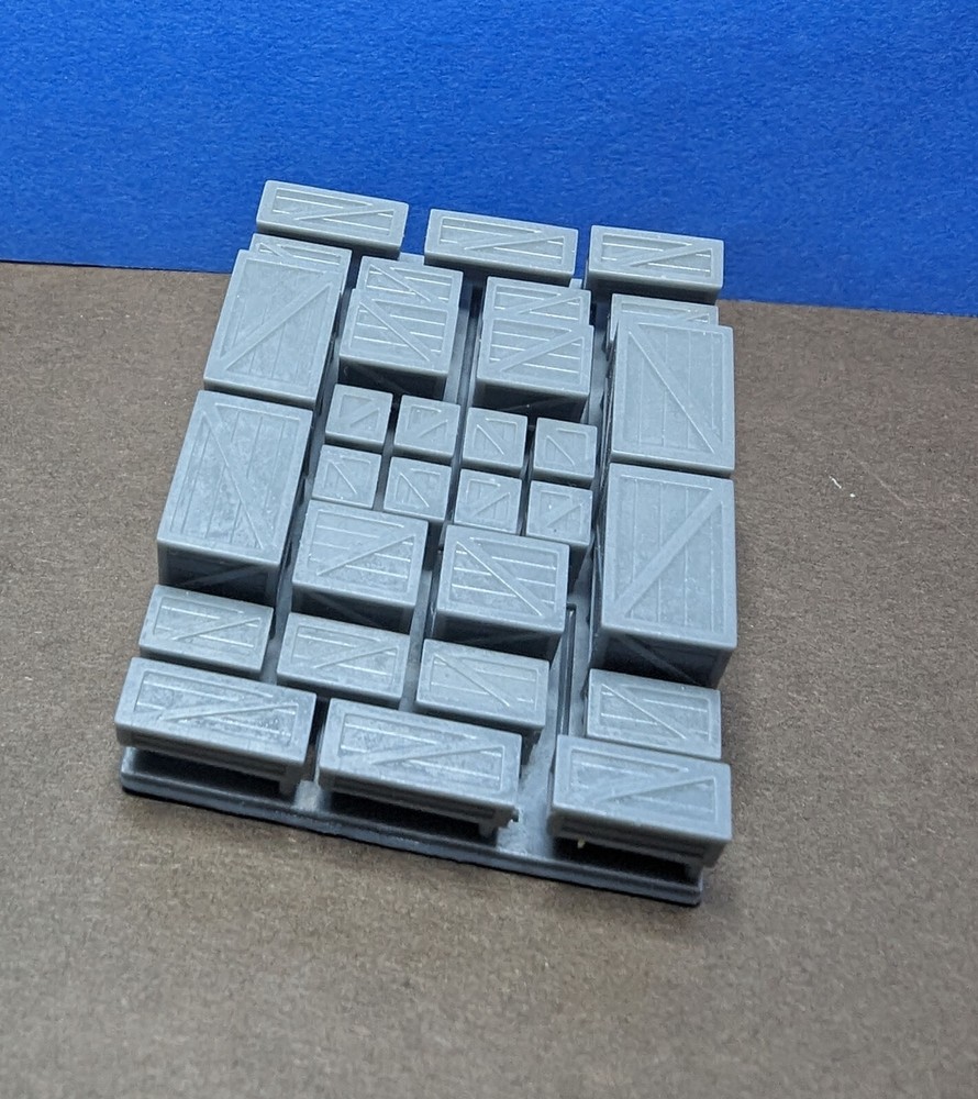 30 N Scale Crates N1026