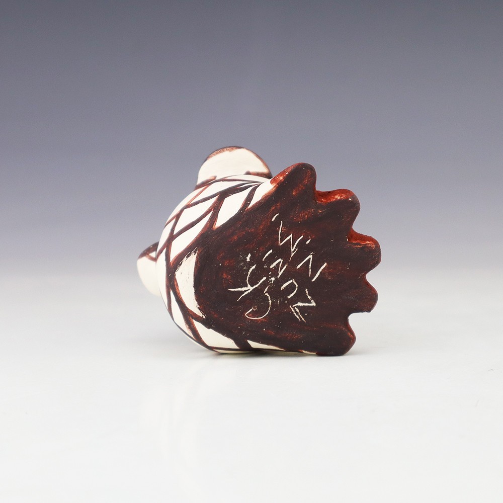 NATIVE AMERICAN ZUNI POTTERY OWL BY CARLENE KALLESTEWA