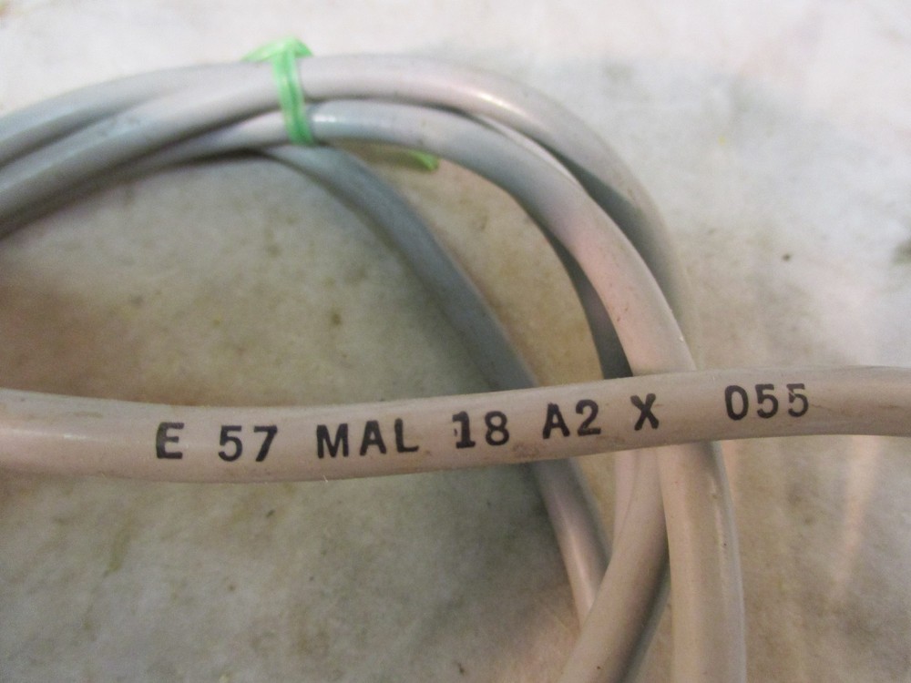 Eaton Cutler-Hammer E 57 MAL18 A2 X 055 Inductive Proximity Sensor