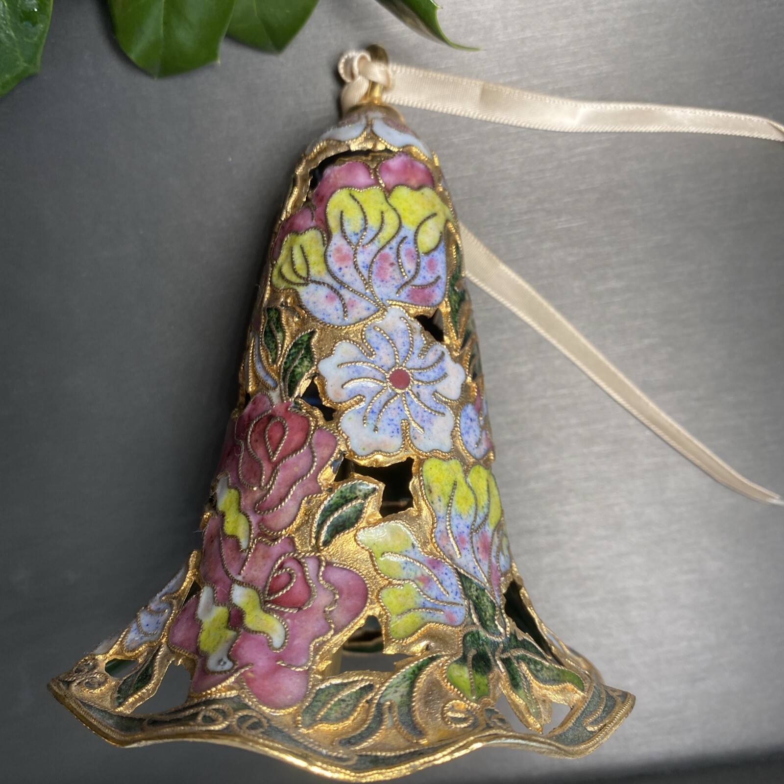 Vintage Bell Cloisonne Enamel Estate Pre-Owned Hand Crafted Bird Flower Pierced