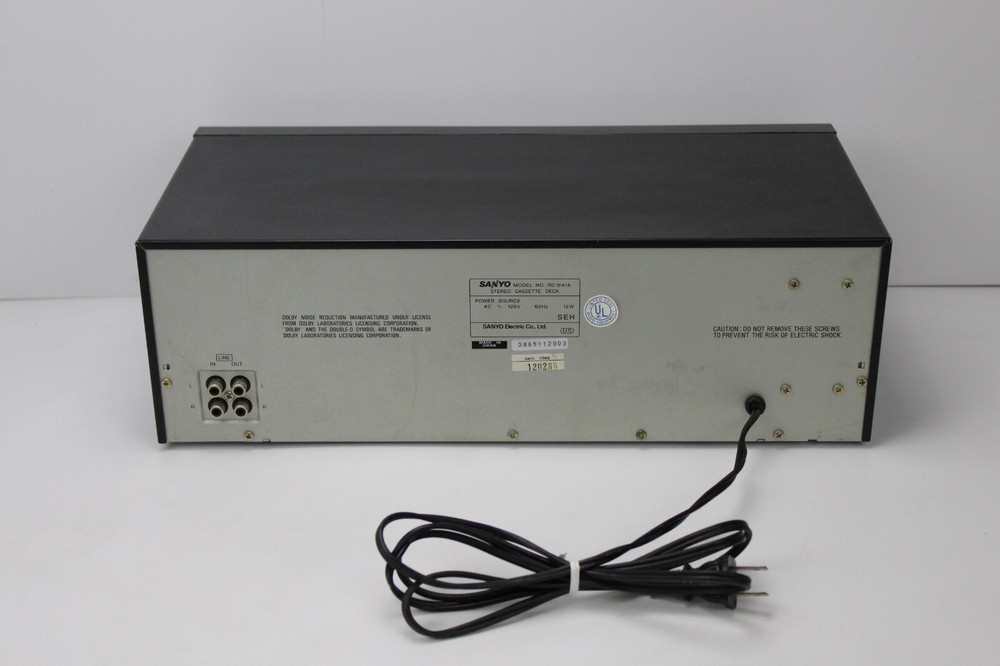 Sanyo Double Cassette Deck Playback and Record Model RD-W41A