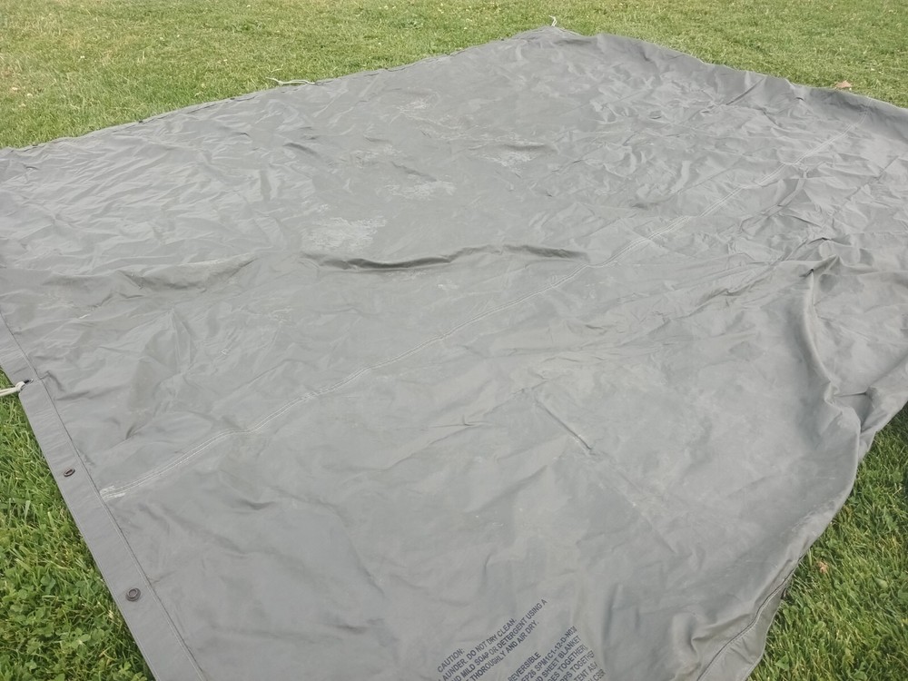 USGI REVERSIBLE FIELD TARP ACU / GREEN CAMO PATTERN GRADE 2