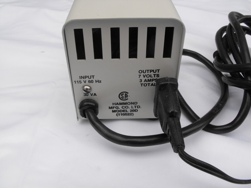 Wild Heerbrugg Microscope Power Supply Type MTR 27