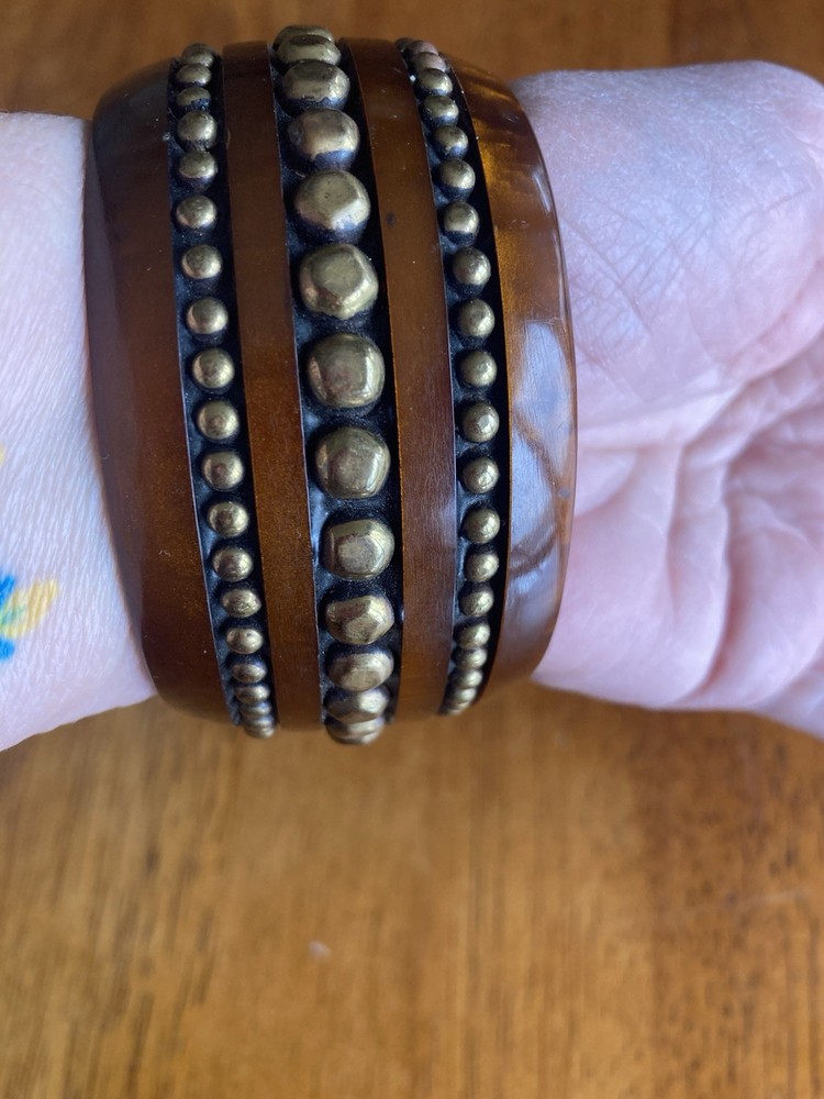 Vintage Brass Studded Rootbeer Bakelite Chunky Bangle Not Tested