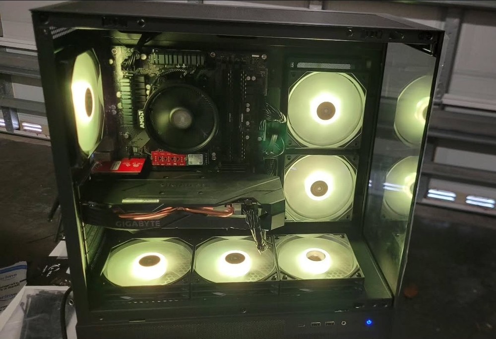 Custom Gaming PC Build Request Services READ DESCRIPTION