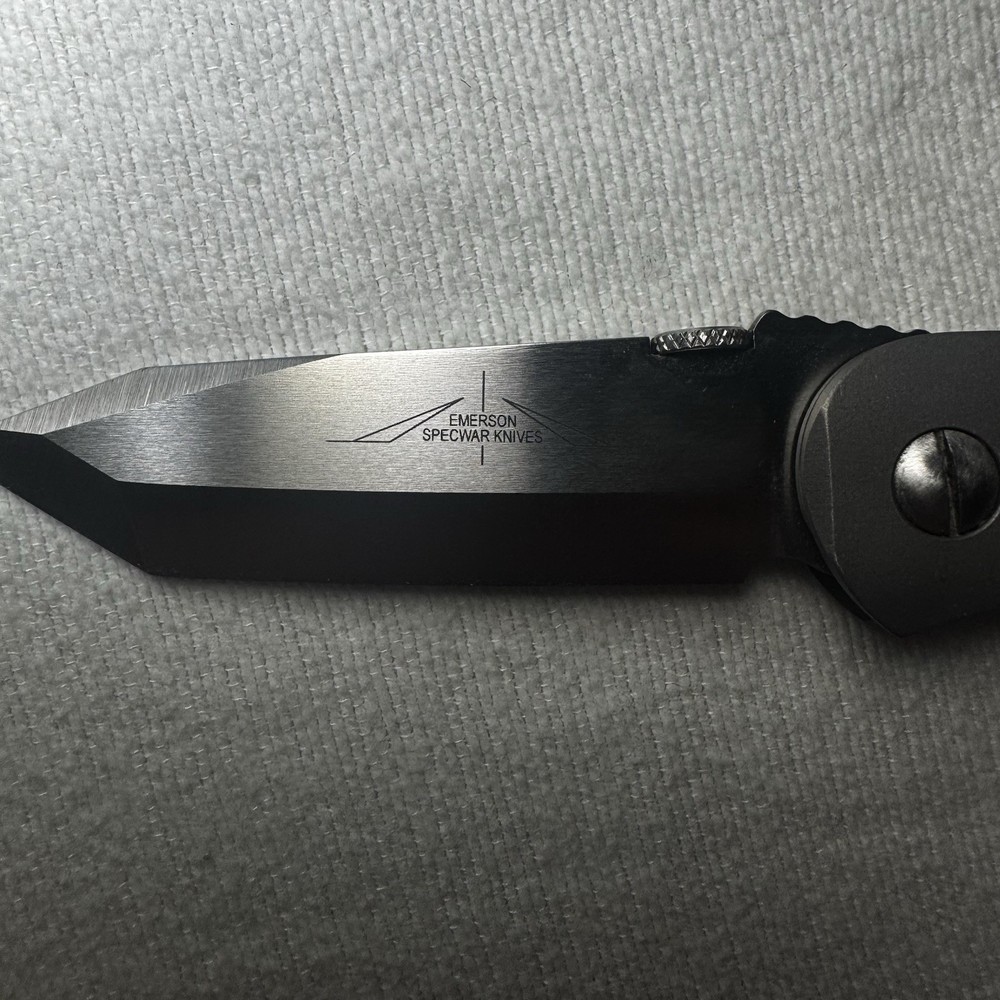 Custom Emerson Non-Waved Cqc-6