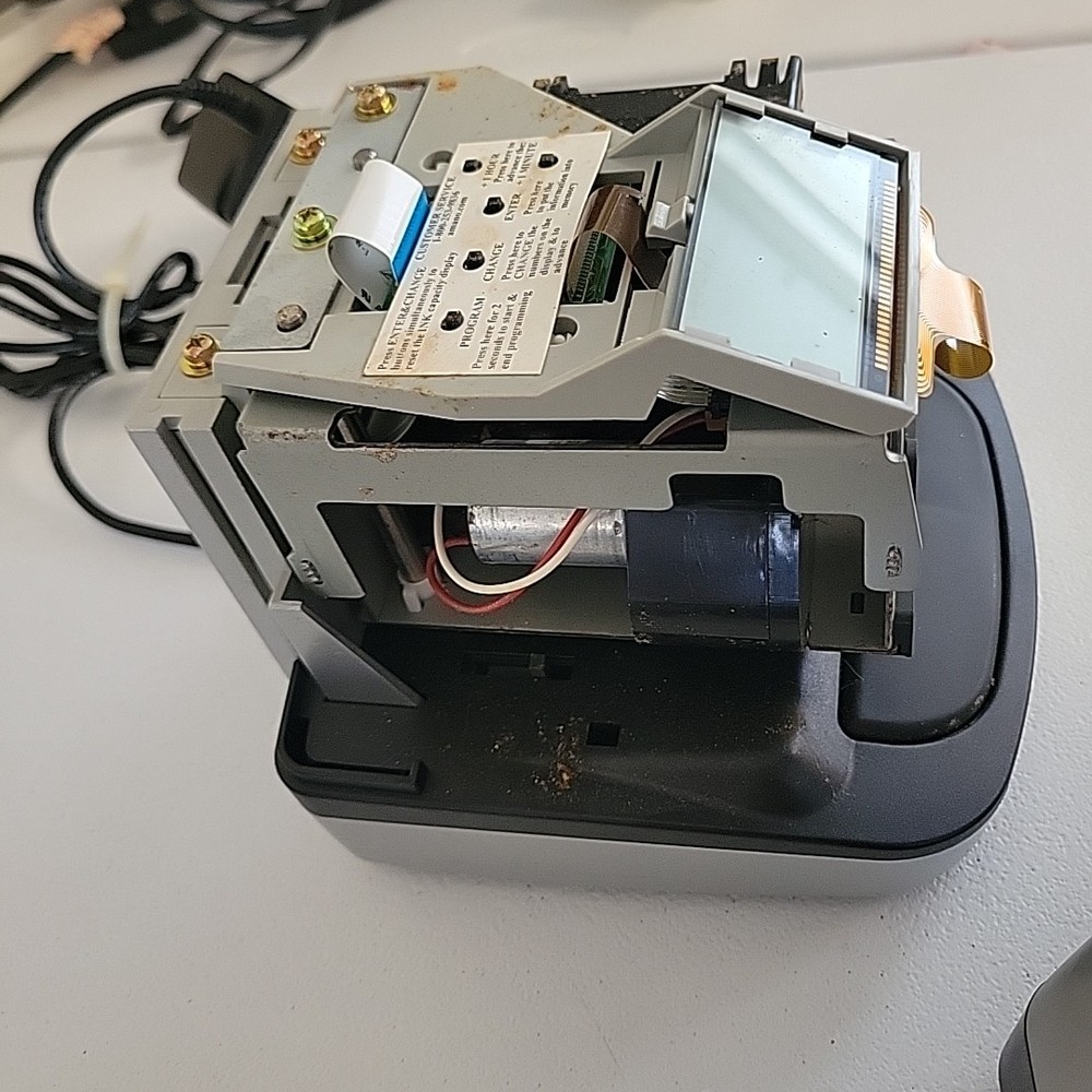 Amano PIX-55 Electronic Atomic Employee Punch Time Clock With 2 Keys - Untested