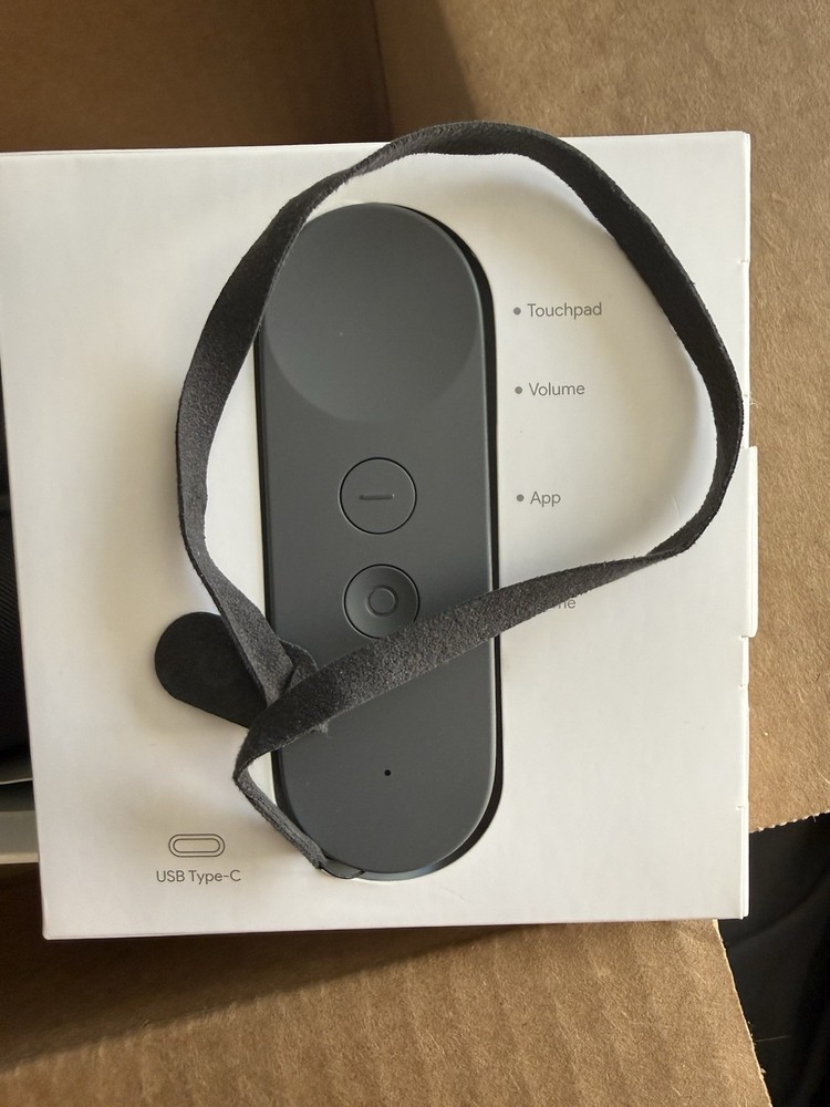 Google Daydream View VR Headset Slate