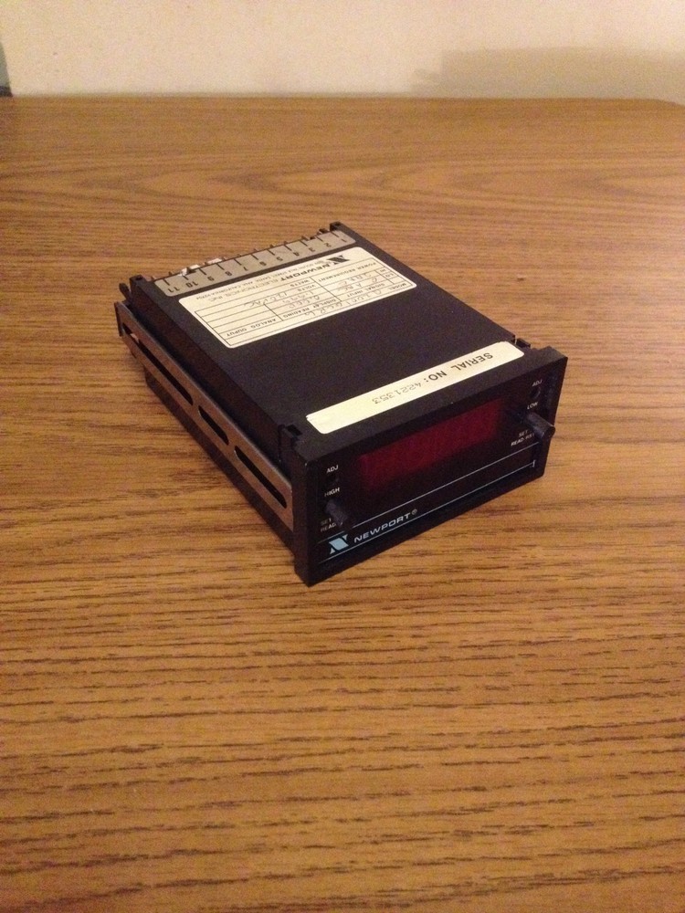 NEWPORT ELECTRONICS Q2001G CR6 CONTROLLER